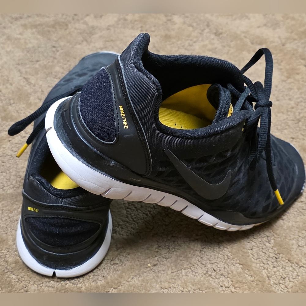 Nike Free 4.0 v2 Livestrong Running Shoes Women’s Size 10 - Picture 7 of 8